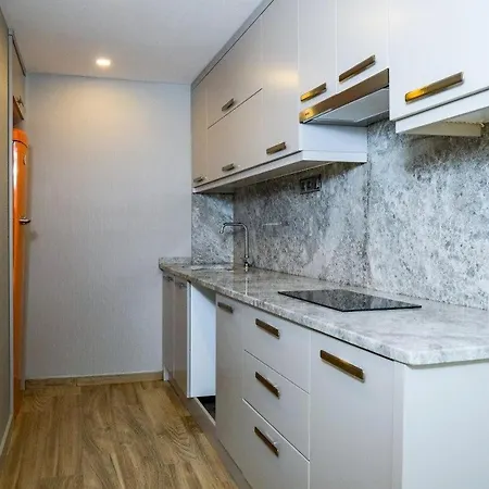 Kaila منتجع 5*